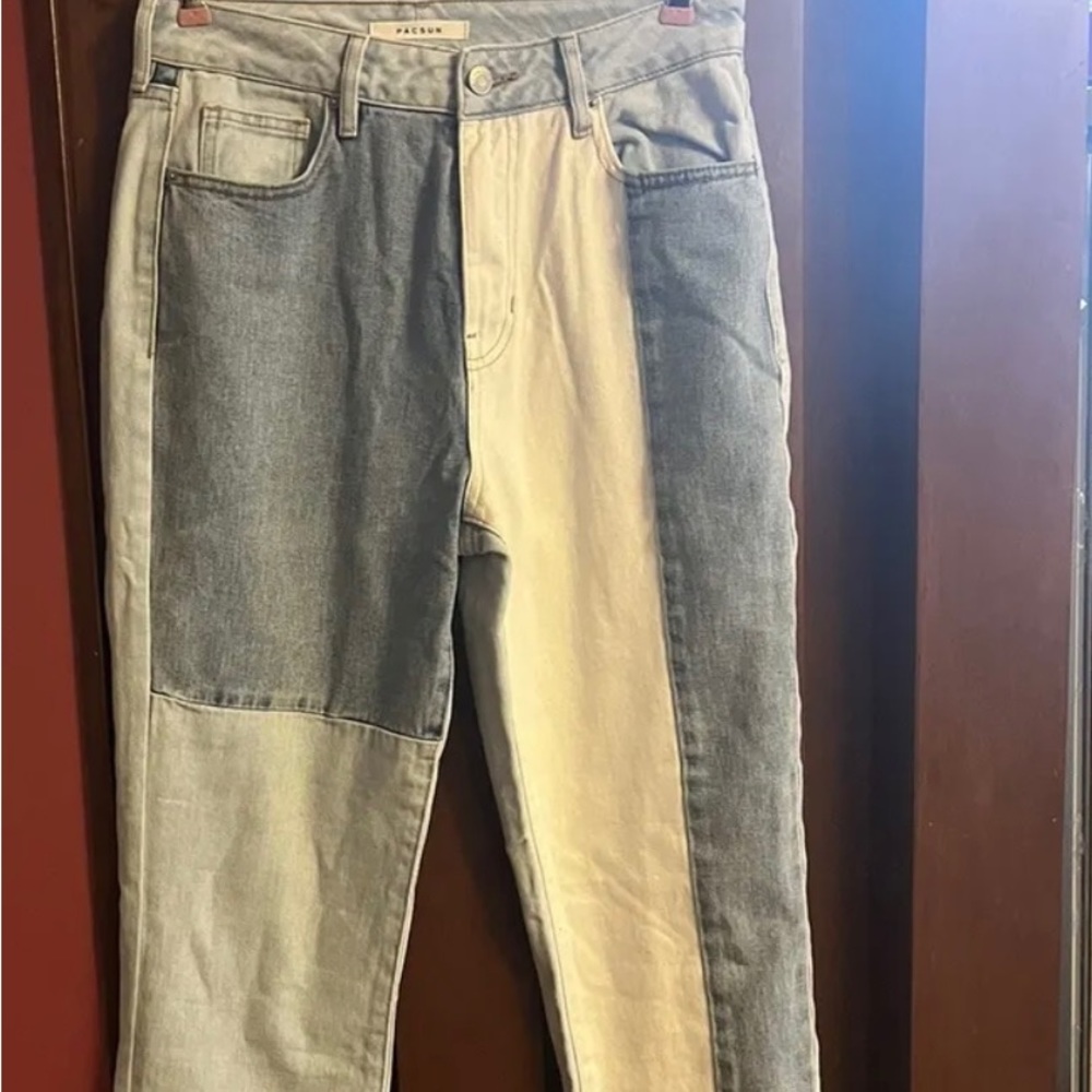 PacSun 90S Eco Hopper Patch High Rise Mom Jeans Size 27